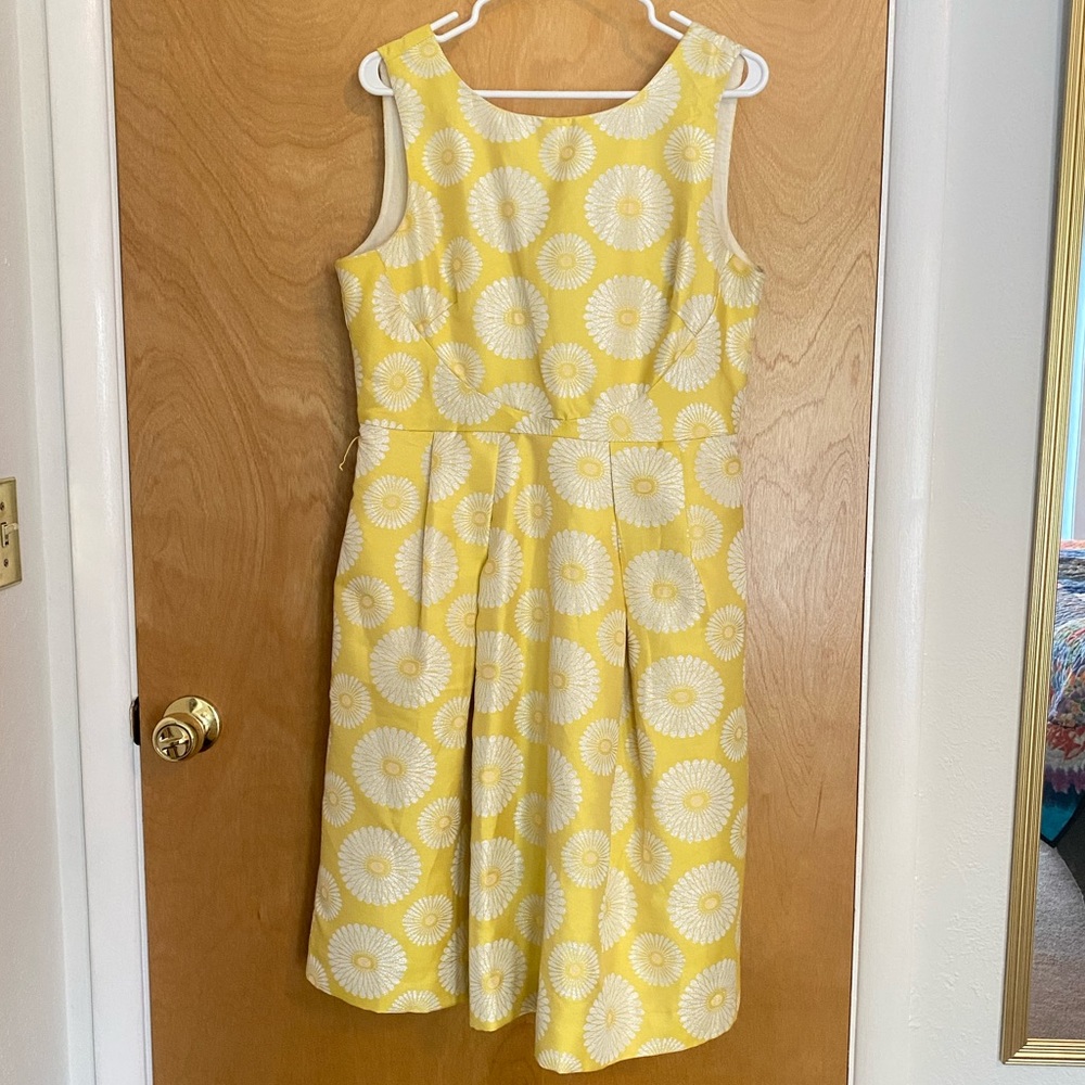 Traffic People Dorris Yellow Daisy Dress NWT